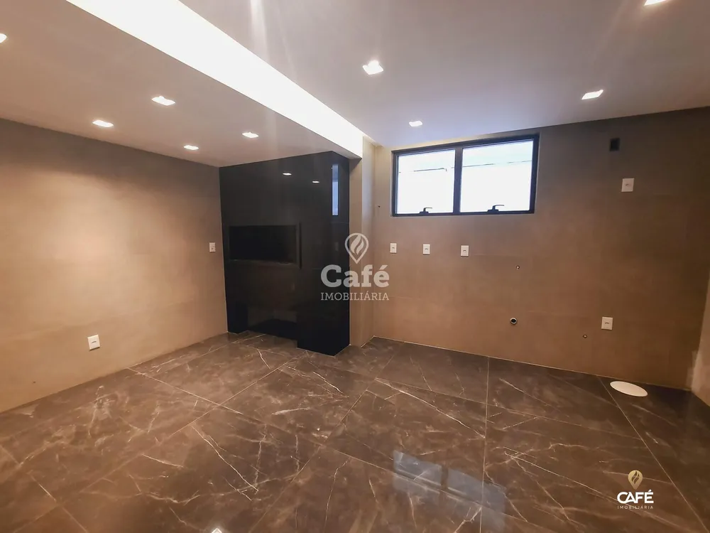 Apartamento, 3 quartos, 220 m² - Foto 1