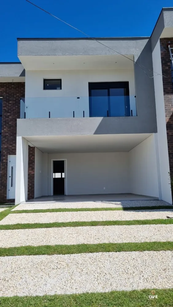 Casa, 3 quartos, 173 m² - Foto 1