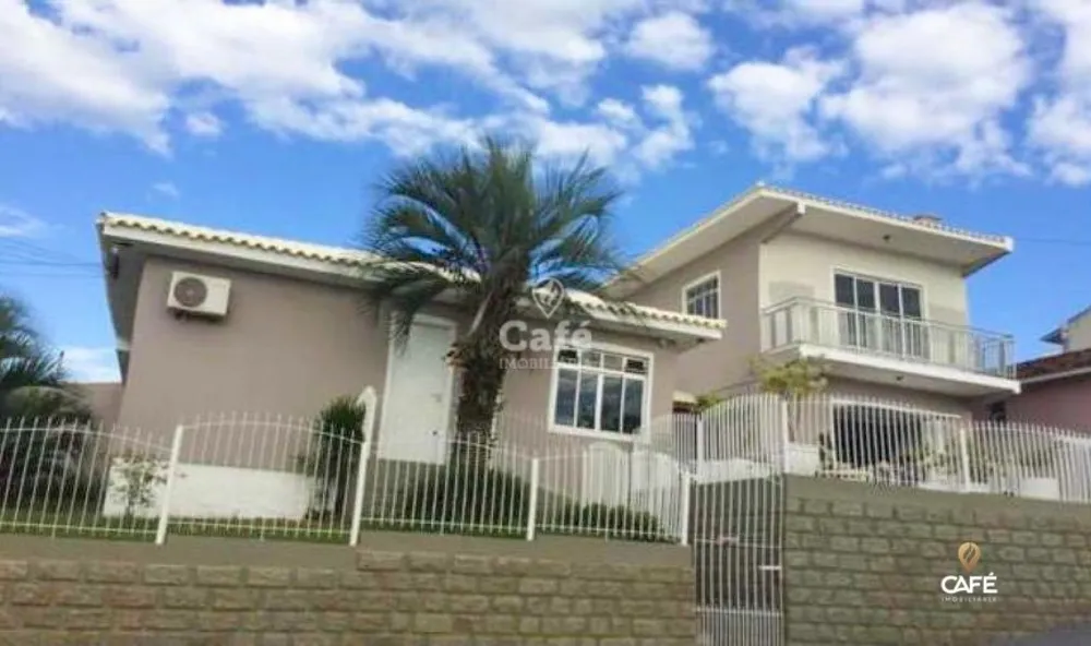 Casa, 3 quartos, 118 m² - Foto 1