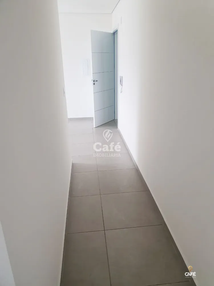 Apartamento, 1 quarto, 33 m² - Foto 2