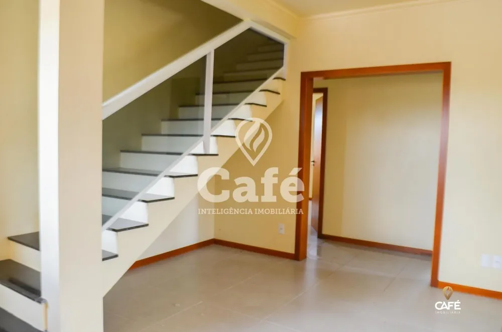 Casa, 3 quartos, 243 m² - Foto 1