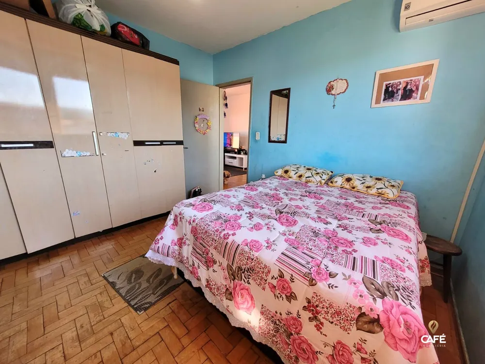 Casa, 3 quartos, 242 m² - Foto 1