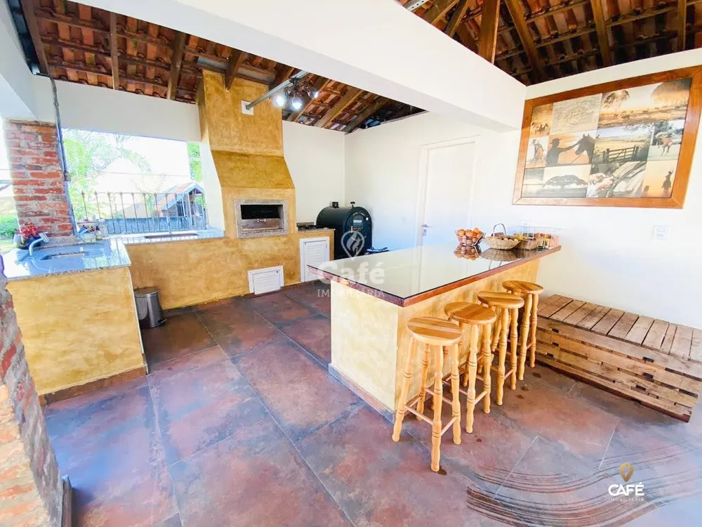 Casa, 3 quartos, 252 m² - Foto 2