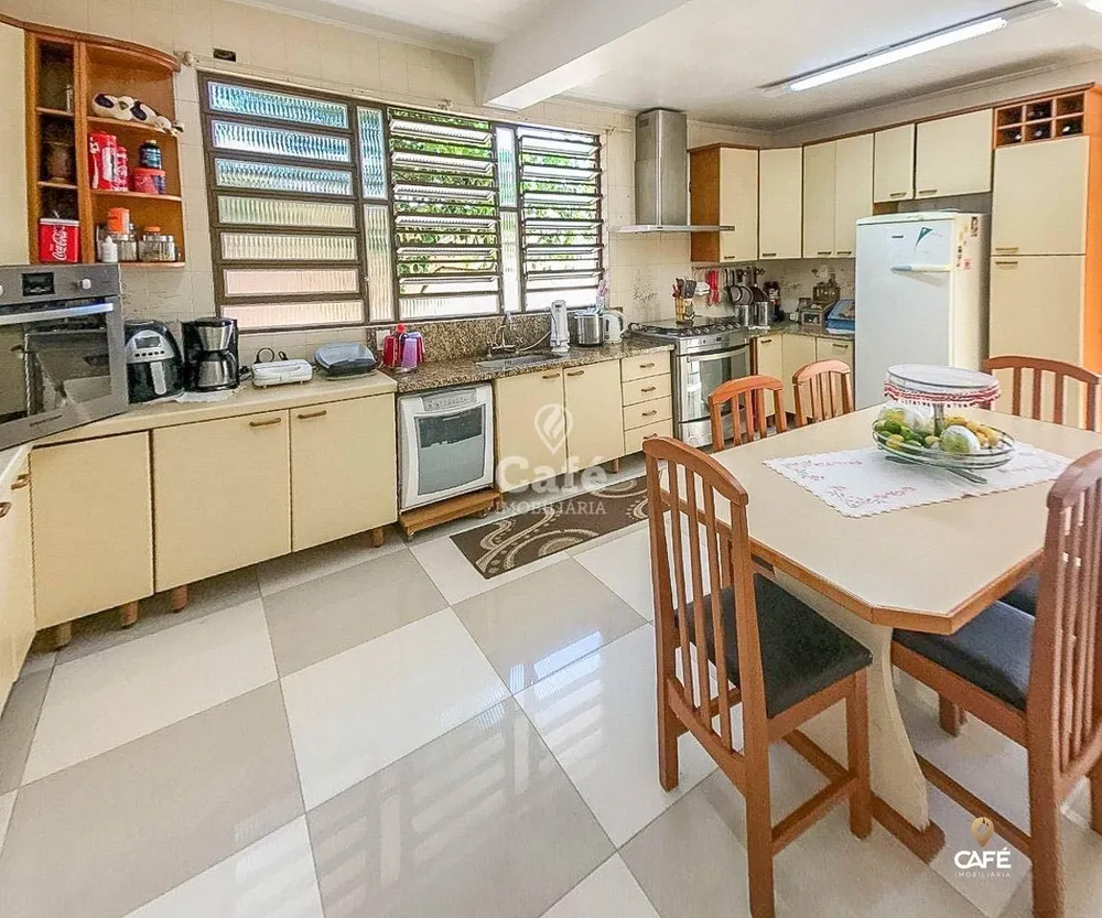 Casa, 6 quartos, 485 m² - Foto 2
