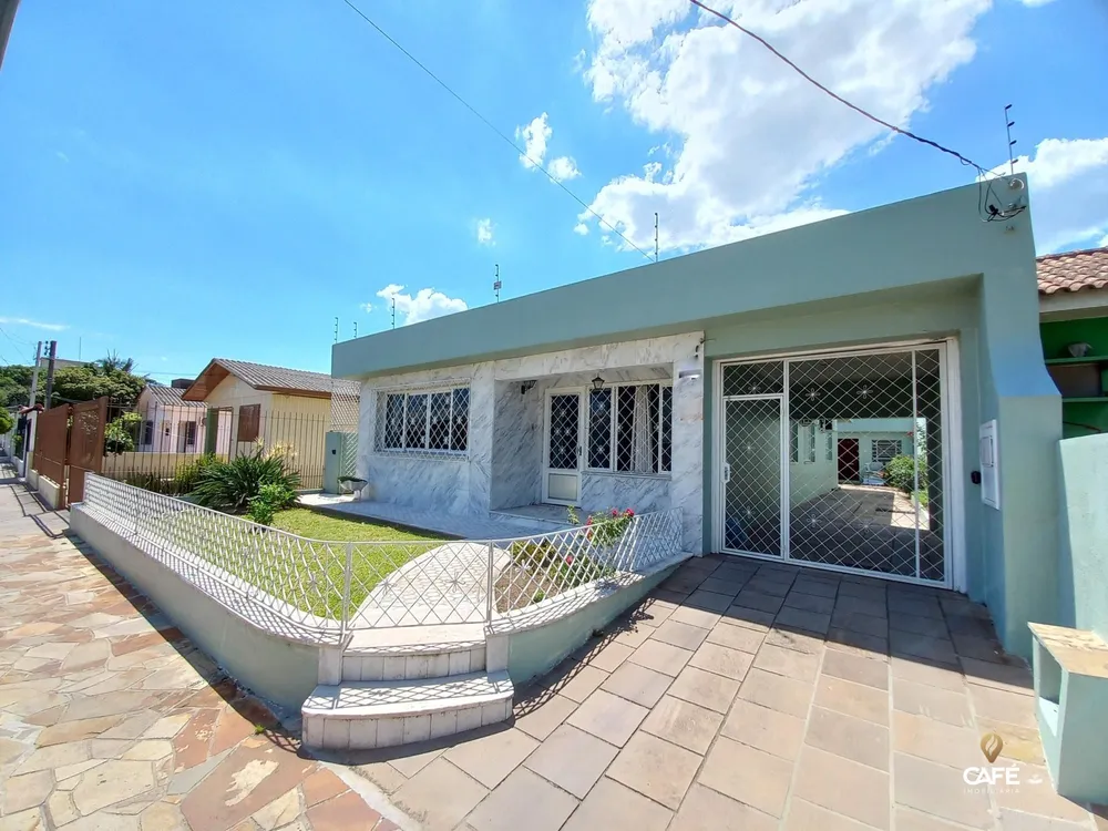 Casa, 4 quartos, 134 m² - Foto 1