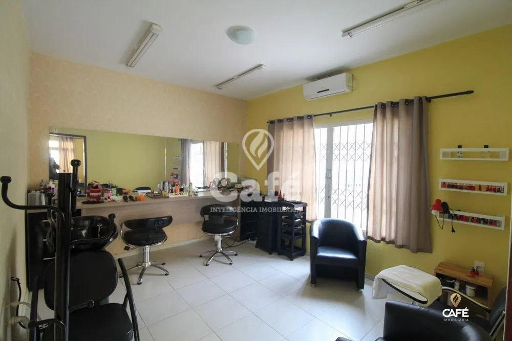 Casa, 3 quartos, 196 m² - Foto 3