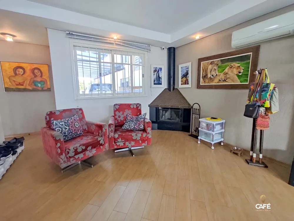 Casa, 4 quartos, 463 m² - Foto 1