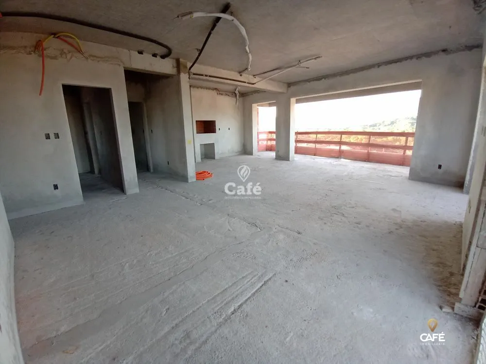 Apartamento, 3 quartos, 228 m² - Foto 2