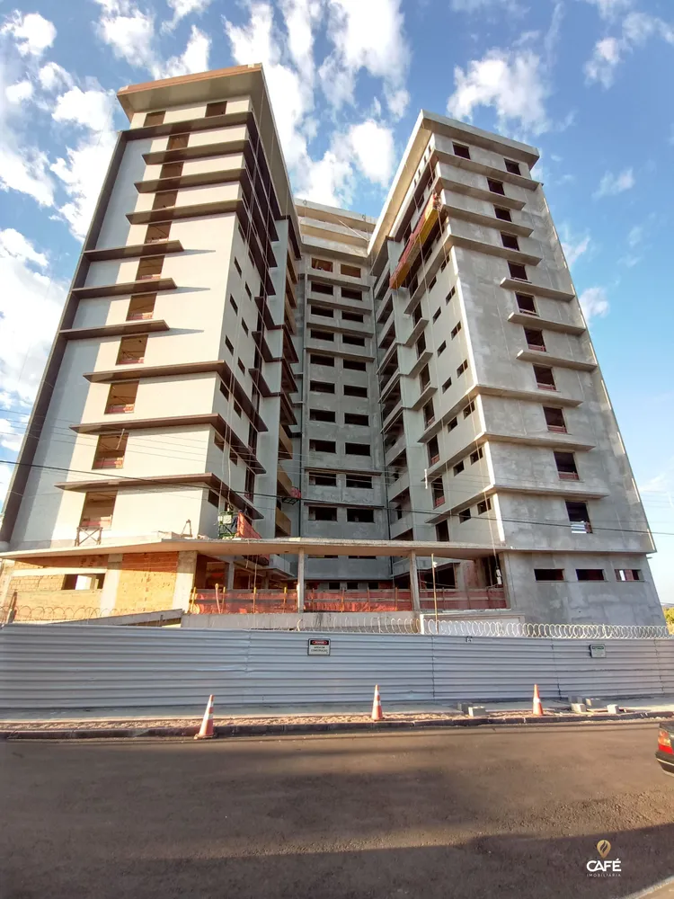 Apartamento, 3 quartos, 228 m² - Foto 1