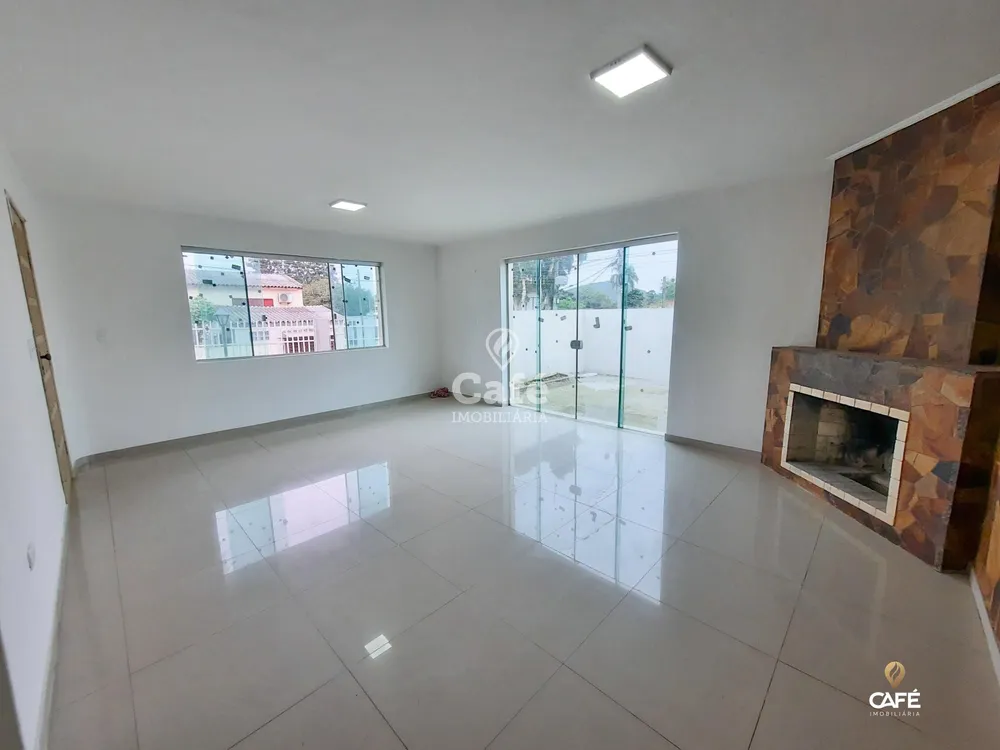 Casa, 5 quartos, 330 m² - Foto 2