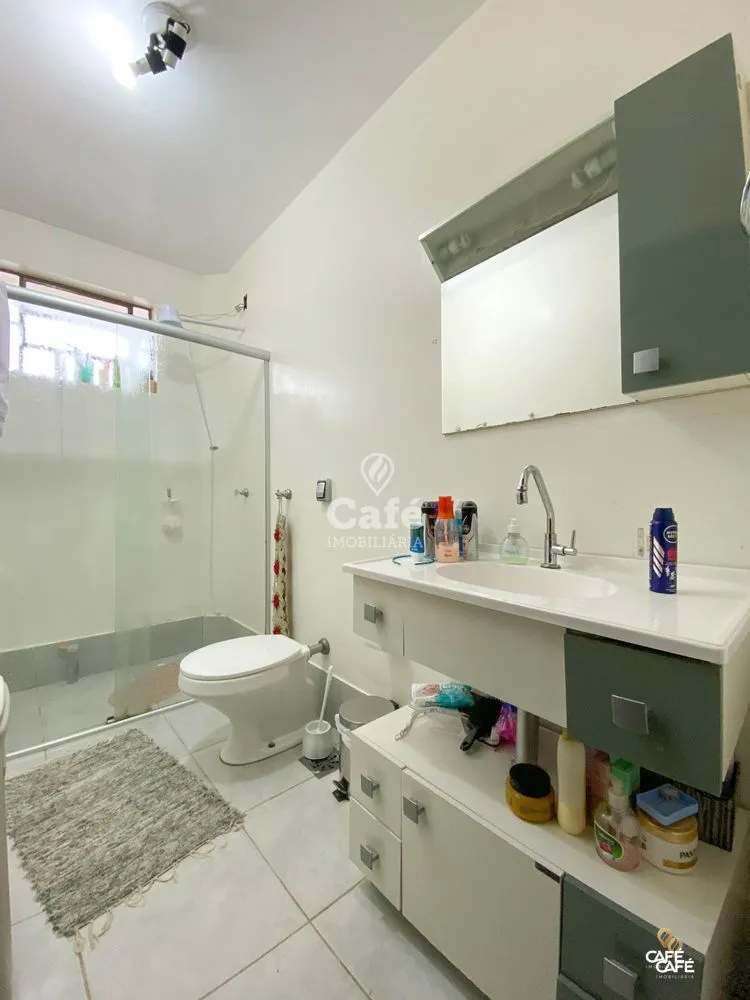 Casa, 4 quartos, 226 m² - Foto 3