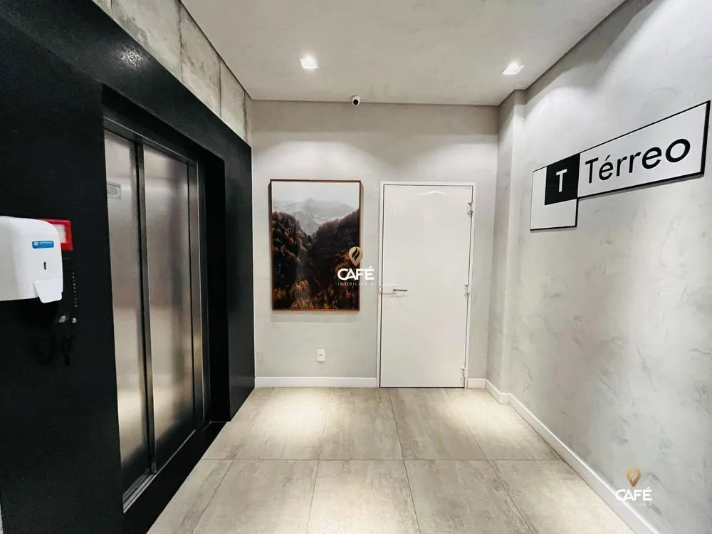 Cobertura, 3 quartos, 174 m² - Foto 2