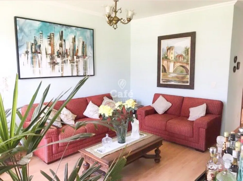 Casa, 3 quartos, 233 m² - Foto 2