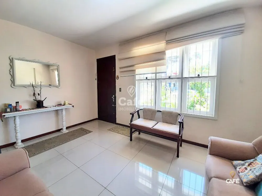 Casa, 3 quartos, 162 m² - Foto 2