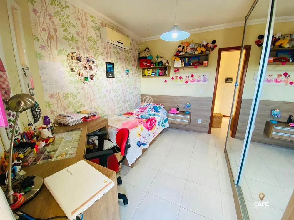 Casa, 3 quartos, 220 m² - Foto 4
