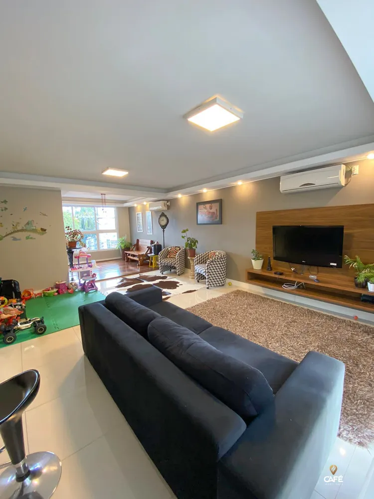 Apartamento, 3 quartos, 187 m² - Foto 2