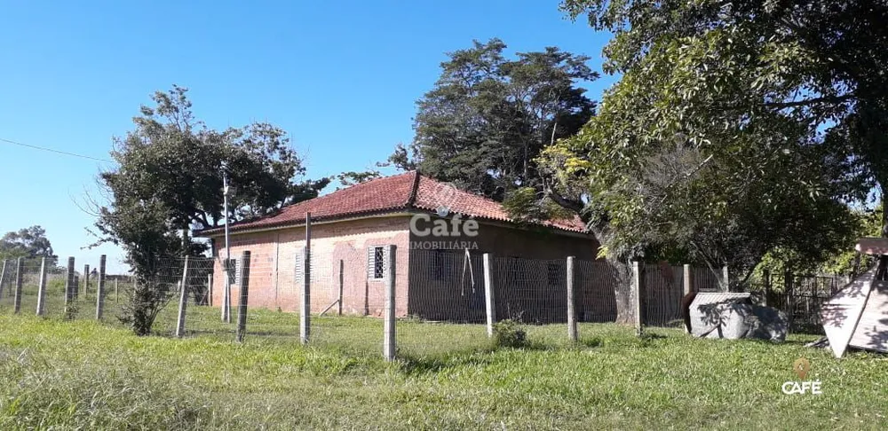 Chácara, 2 quartos, 500000000 hectares - Foto 1
