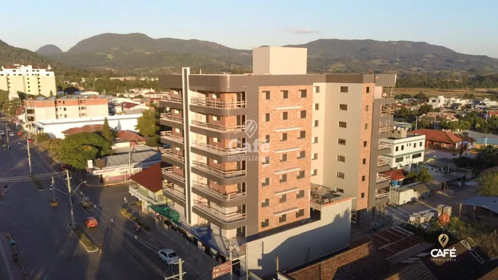 Apartamento, 3 quartos, 136 m² - Foto 3