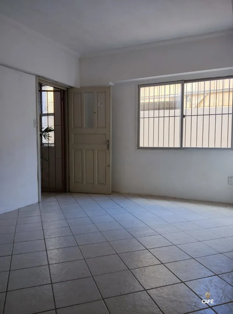 Apartamento, 3 quartos, 80 m² - Foto 1