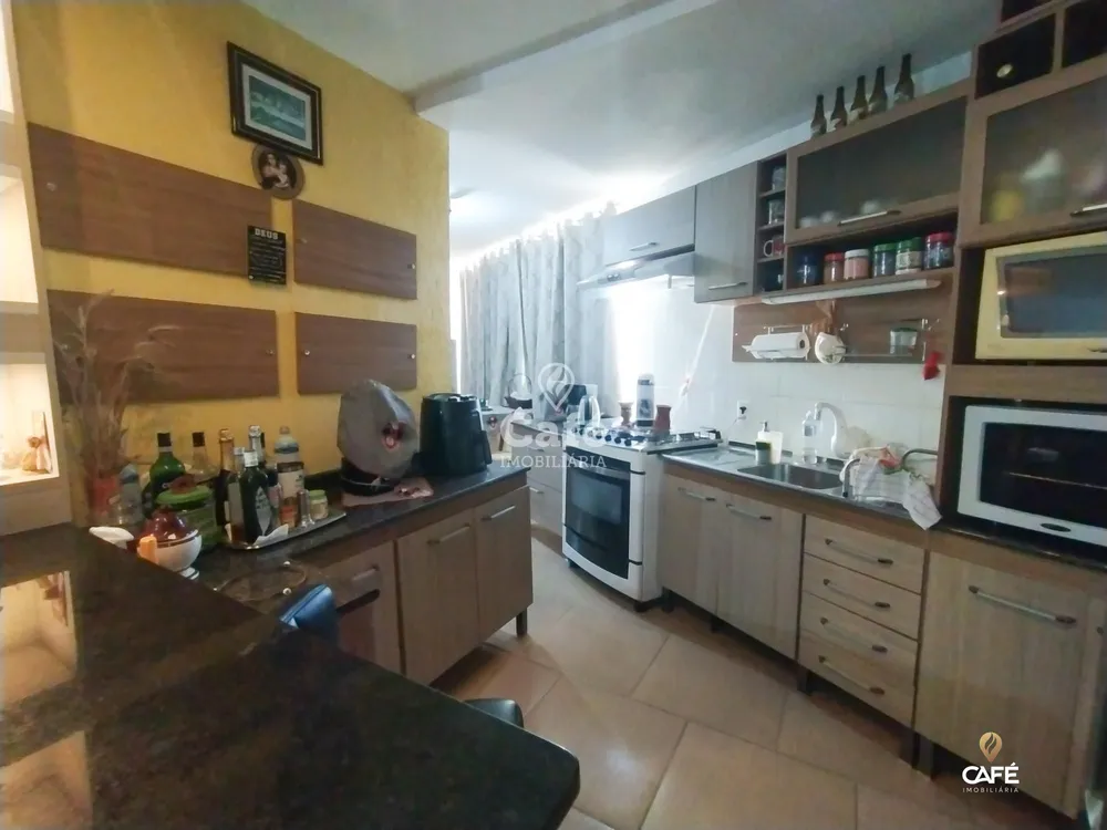 Casa, 6 quartos, 128 m² - Foto 2