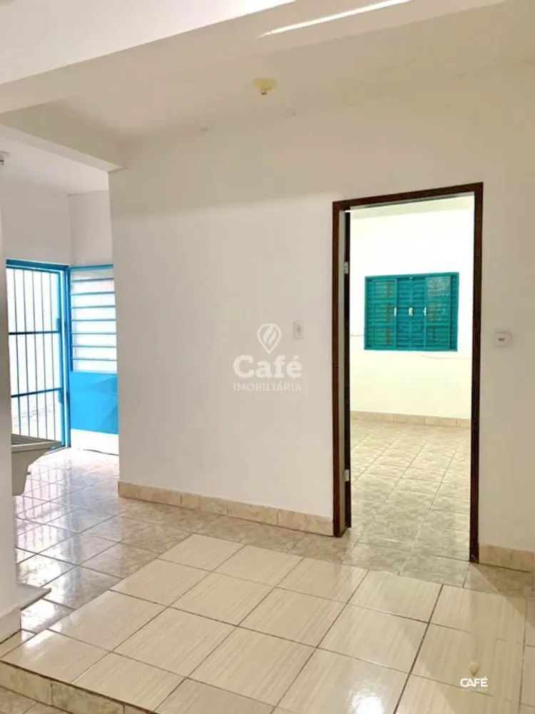 Casa, 2 quartos, 200 m² - Foto 3
