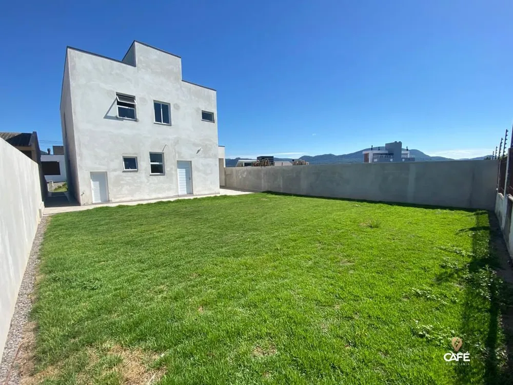 Casa, 3 quartos, 243 m² - Foto 4