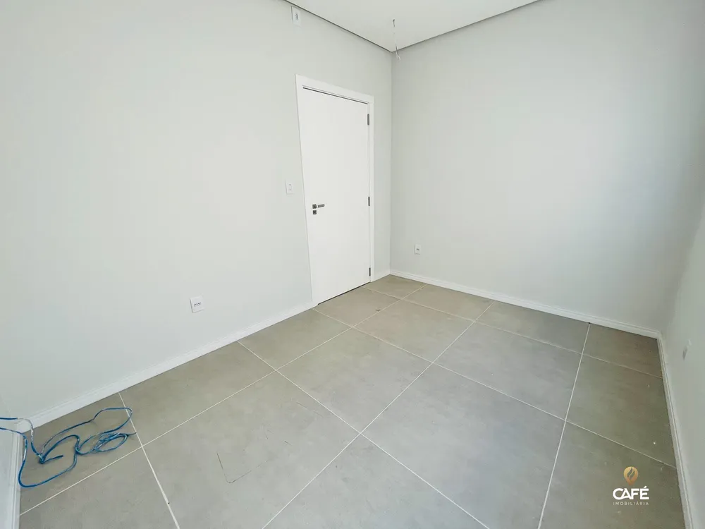 Casa, 3 quartos, 214 m² - Foto 4