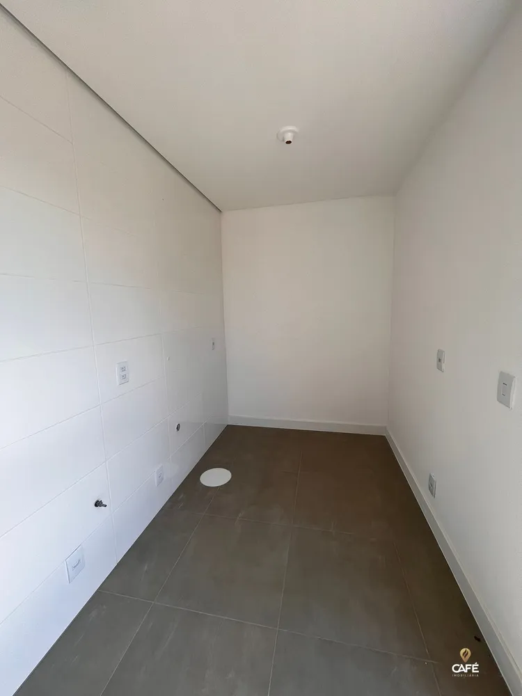 Apartamento, 1 quarto, 29 m² - Foto 2