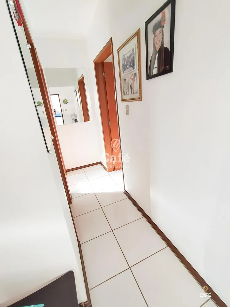 Casa, 3 quartos, 194 m² - Foto 3