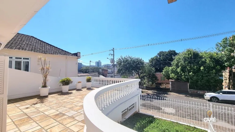 Casa, 3 quartos, 241 m² - Foto 3