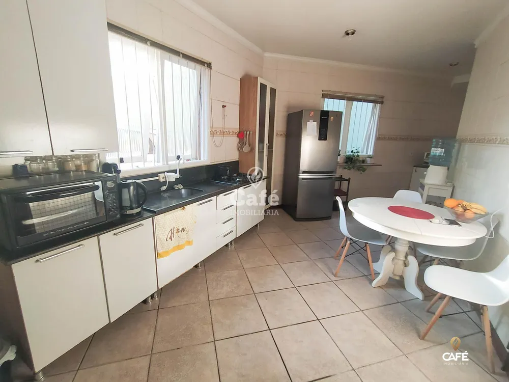 Casa, 4 quartos, 323 m² - Foto 4