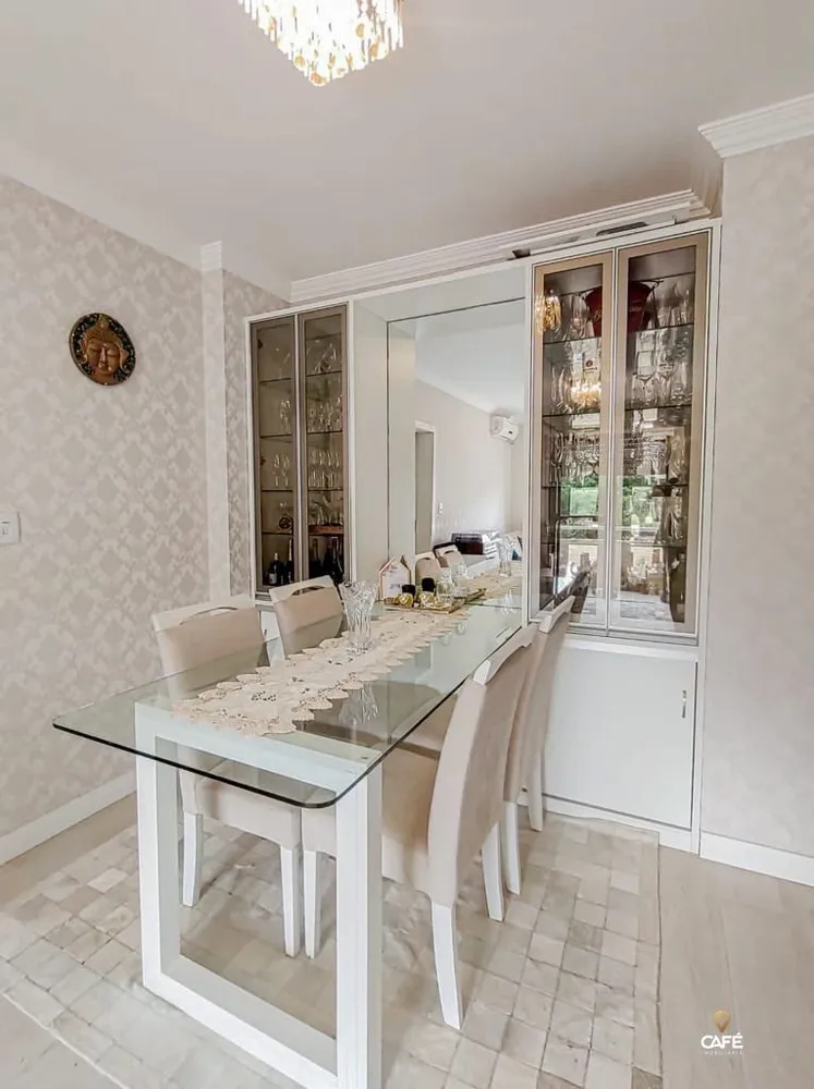 Apartamento, 3 quartos, 155 m² - Foto 1