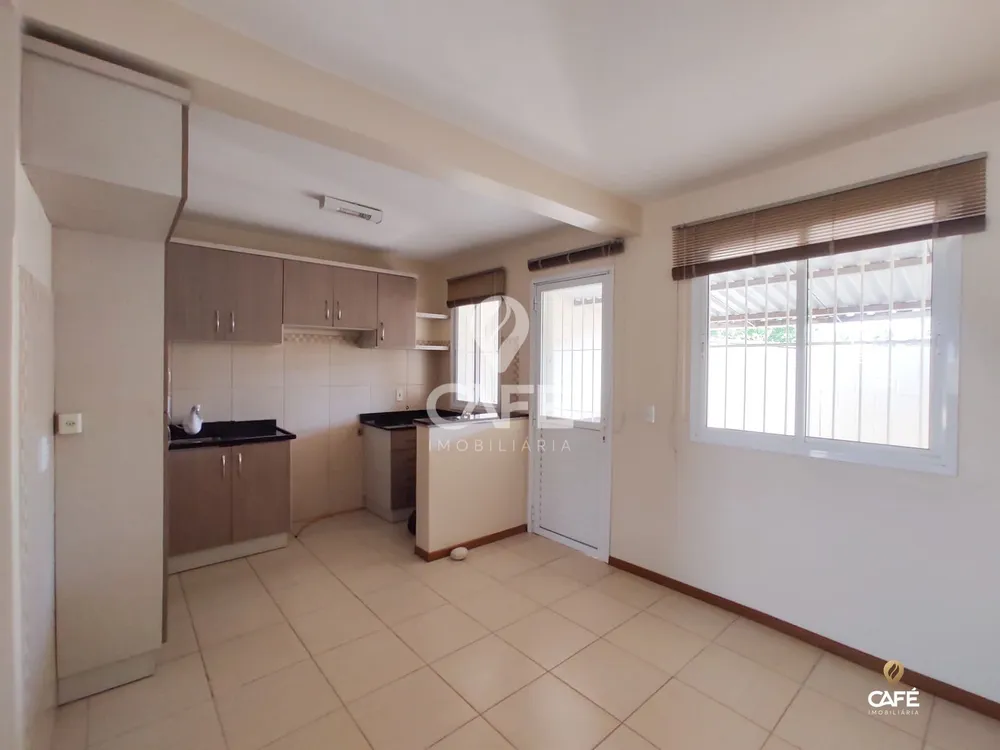 Casa, 3 quartos, 89 m² - Foto 2