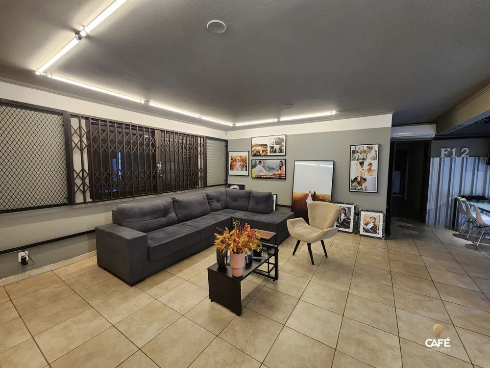 Casa, 3 quartos, 220 m² - Foto 3