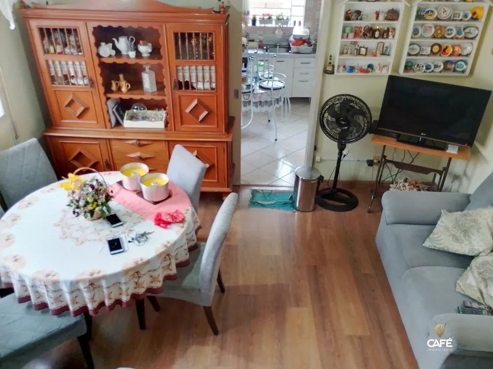 Casa, 4 quartos, 172 m² - Foto 1