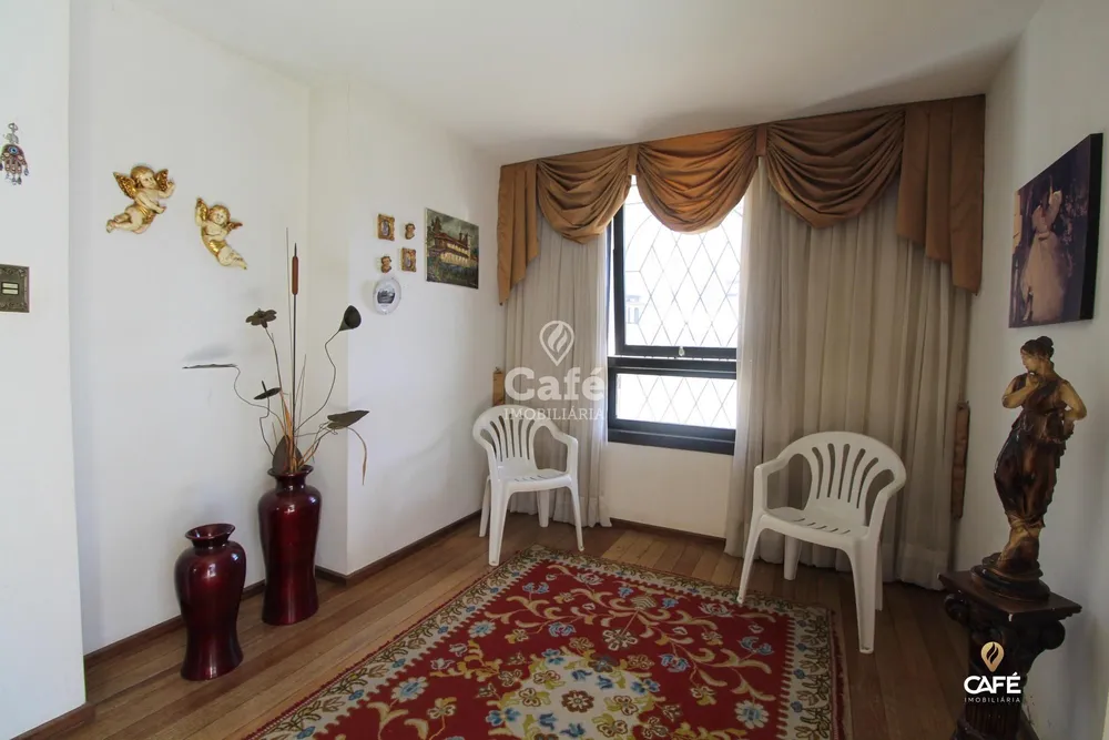 Casa, 5 quartos, 360 m² - Foto 2