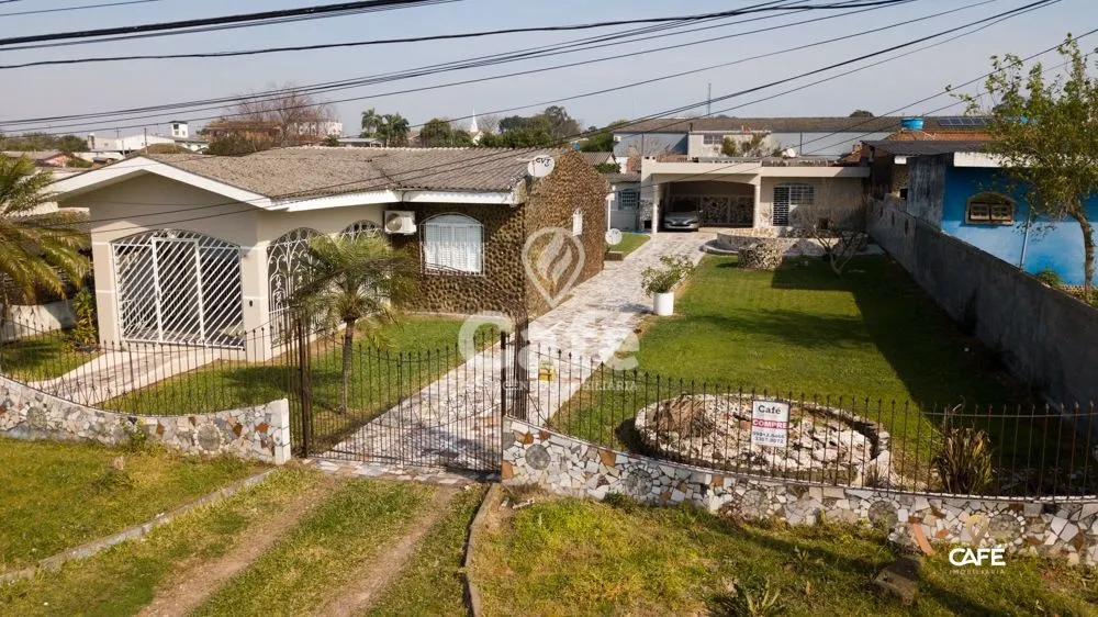 Casa, 3 quartos, 131 m² - Foto 2