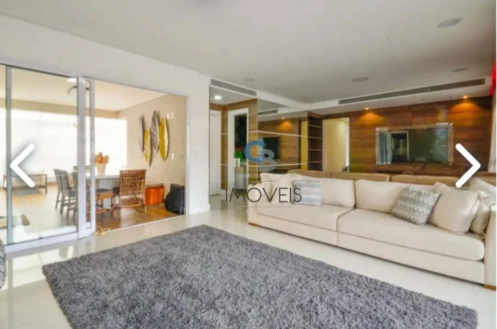 Apartamento, 3 quartos, 240 m² - Foto 1