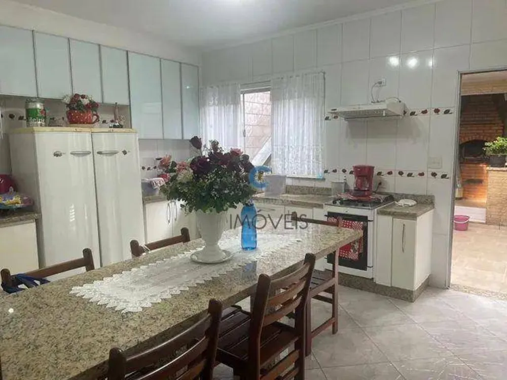 Sobrado, 3 quartos, 180 m² - Foto 3