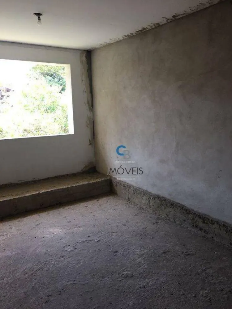 Sobrado, 5 quartos, 740 m² - Foto 1
