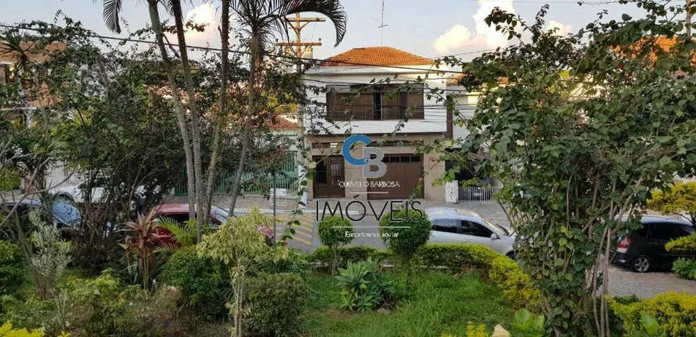 Casa, 5 quartos, 340 m² - Foto 1