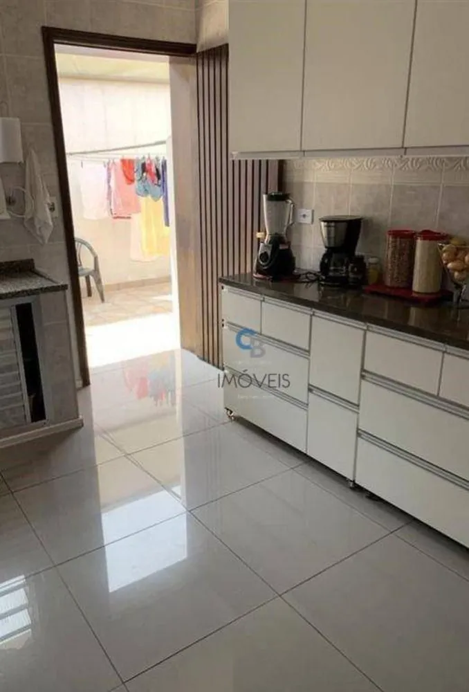 Casa, 5 quartos, 230 m² - Foto 4