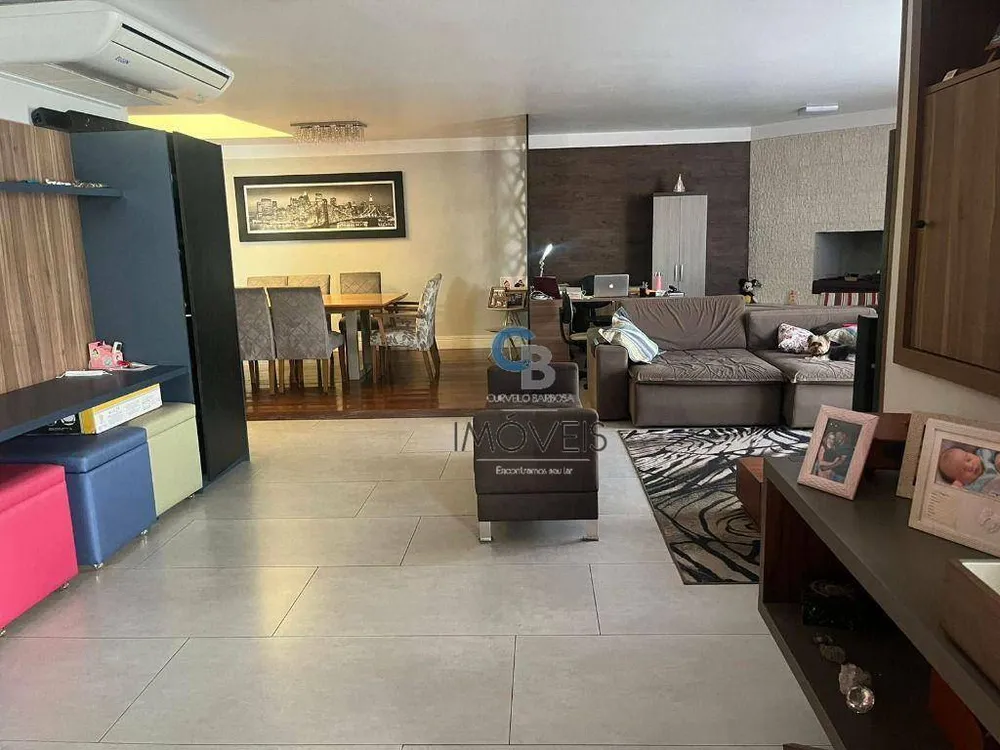 Casa, 4 quartos, 354 m² - Foto 2