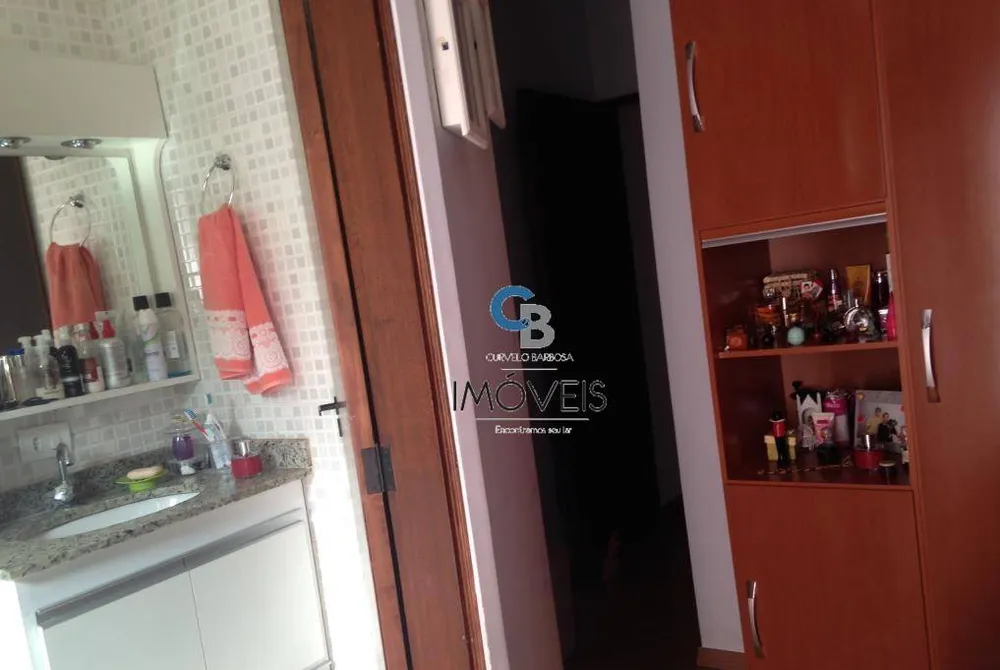 Sobrado, 3 quartos, 192 m² - Foto 2