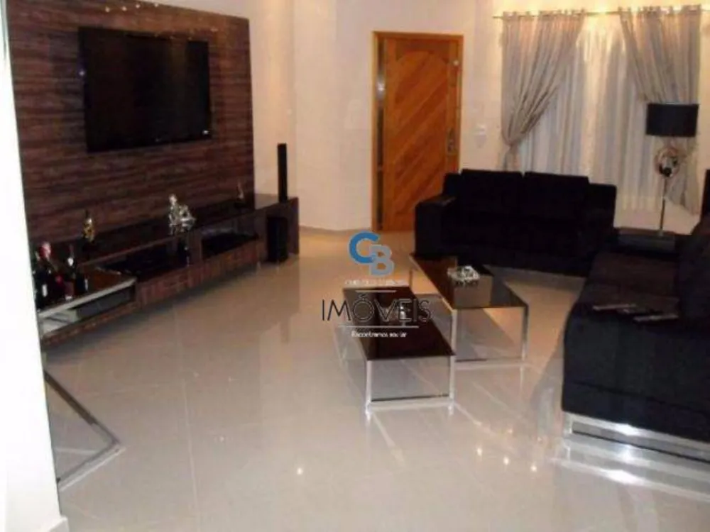 Sobrado, 4 quartos, 350 m² - Foto 1