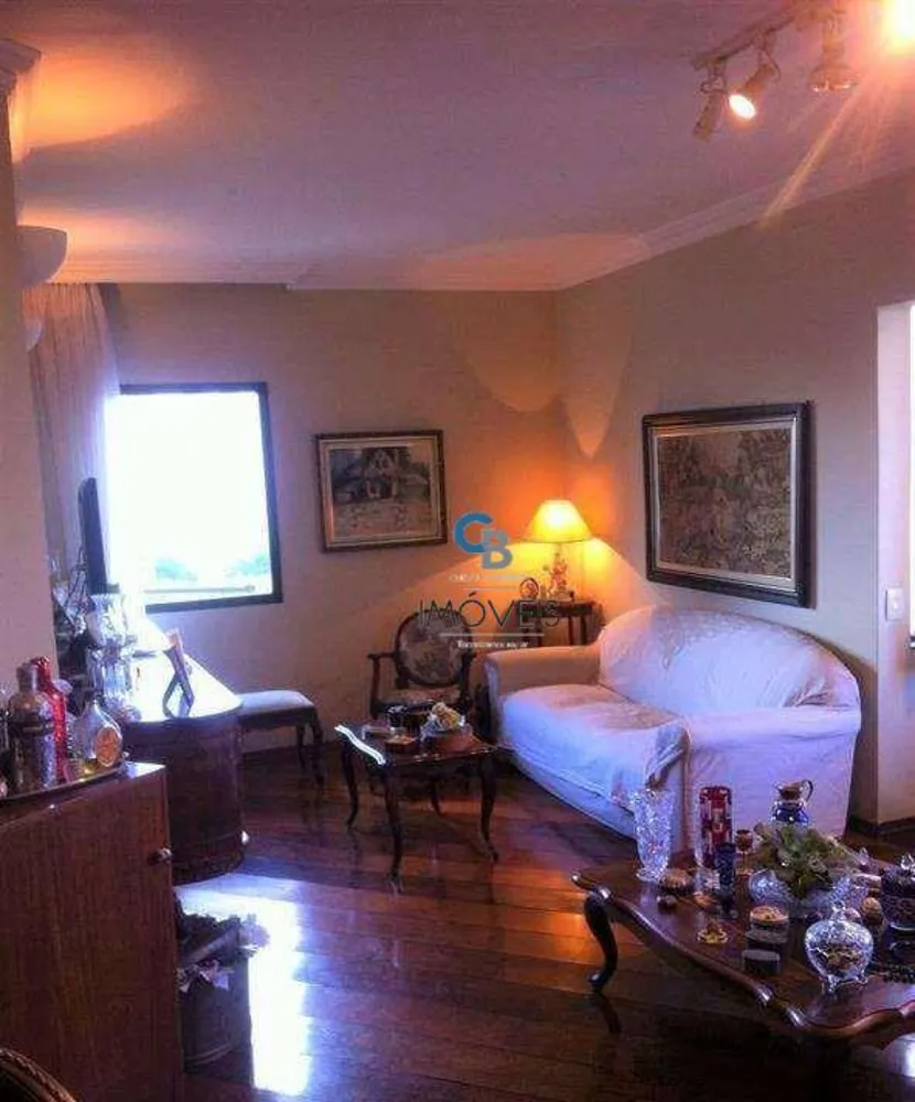 Apartamento, 3 quartos, 130 m² - Foto 1