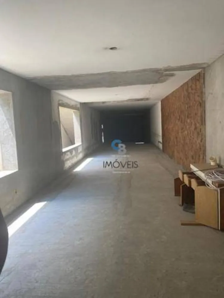 Depósito-Galpão, 240 m² - Foto 1