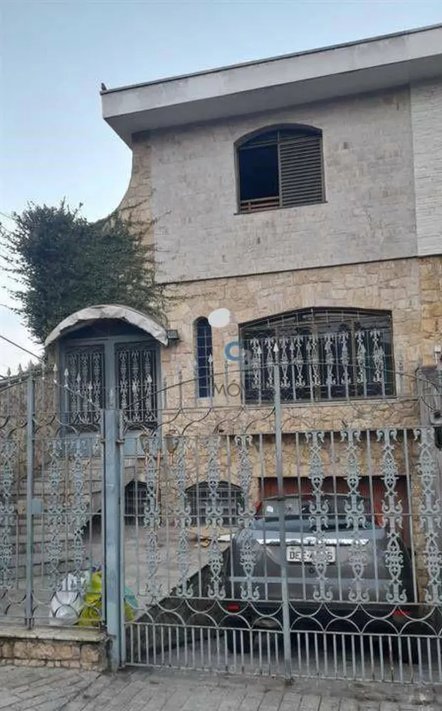 Sobrado, 4 quartos, 210 m² - Foto 1