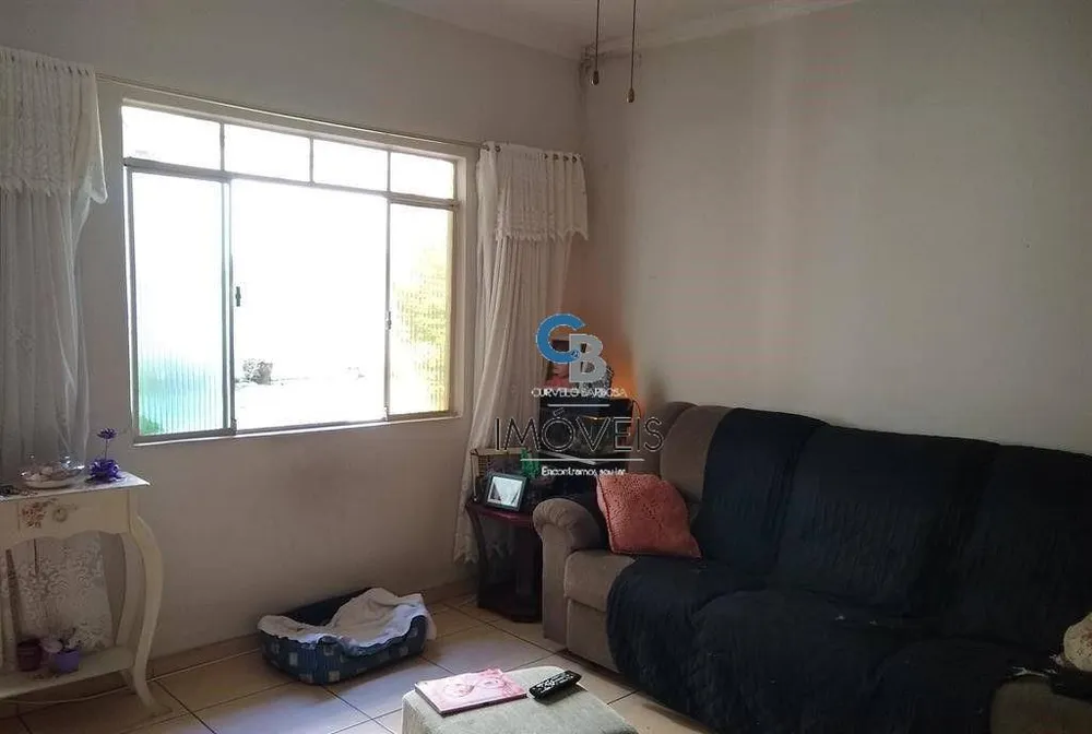 Casa, 3 quartos, 184 m² - Foto 1