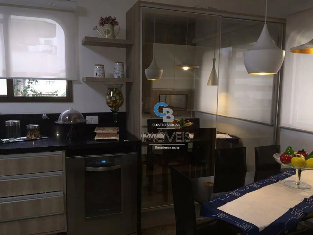Apartamento, 3 quartos, 196 m² - Foto 4